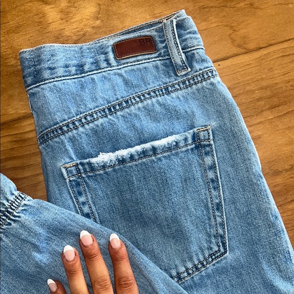 Classic Blue Denim Jeans with Faded Look - Picture 1 of 3